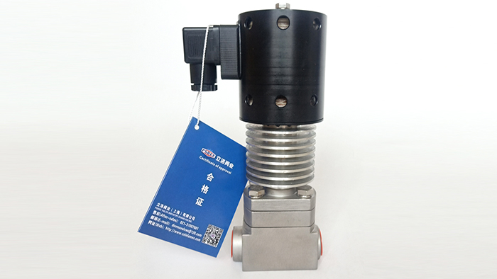 高温高压蒸汽电磁阀图片