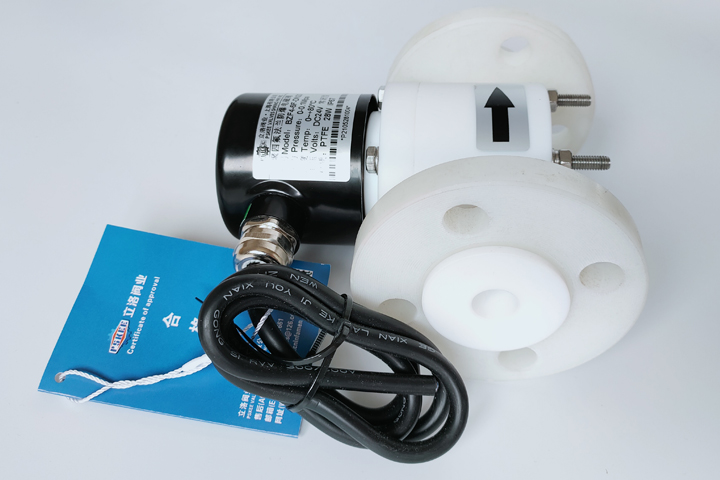 法兰防爆四氟电磁阀图片