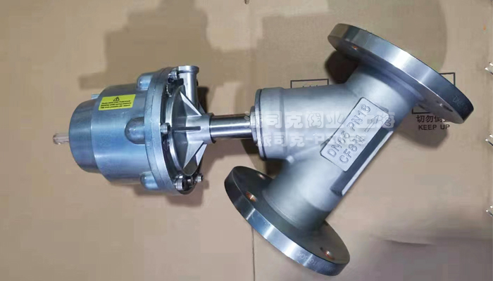 法兰盖米角座阀图片