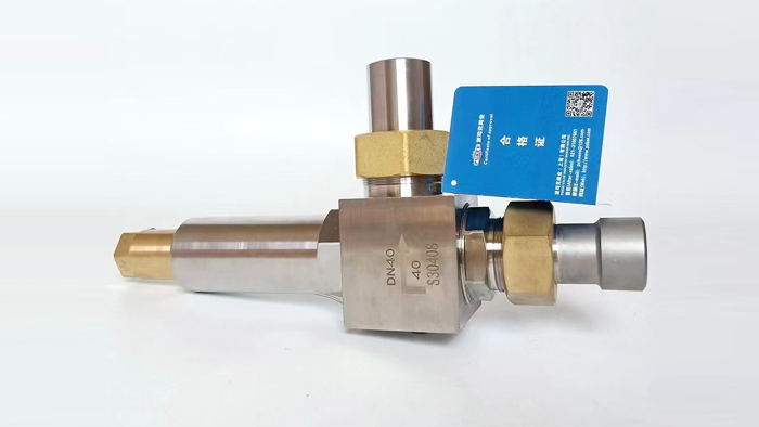 超低温安全阀图片